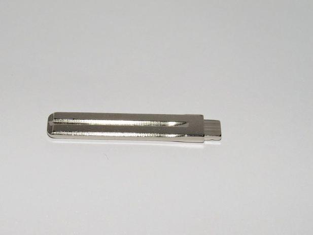 Lamina para Chave Canivete modelo Pantografica Hyundai I30/ IX35 - Automotive shop Menor preço em Lamina para Chave Canivete modelo Pantografica Hyundai I30/ IX35 - Automotive shop