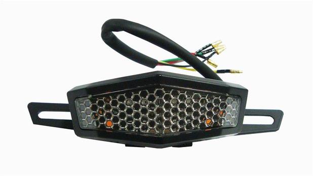 Lanterna Traseira Led Universal Cristal C/ Luz placa - Serjão parts Menor preço em Lanterna Traseira Led Universal Cristal C/ Luz placa - Serjão parts