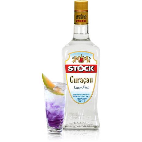 Licor Stock Curaçau Triple Sec 720ml Menor preço em Licor Stock Curaçau Triple Sec 720ml