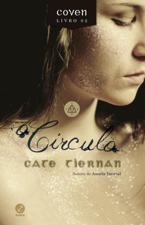 Livro - O círculo (Vol. 2 Coven) Menor preço em Livro - O círculo (Vol. 2 Coven)