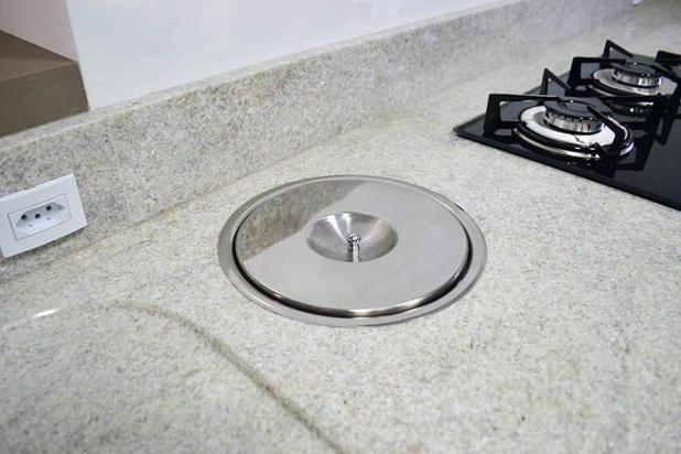 Lixeira Pia Cozinha Embutir Aço Inox 5 Litros - XCKZI é boa?