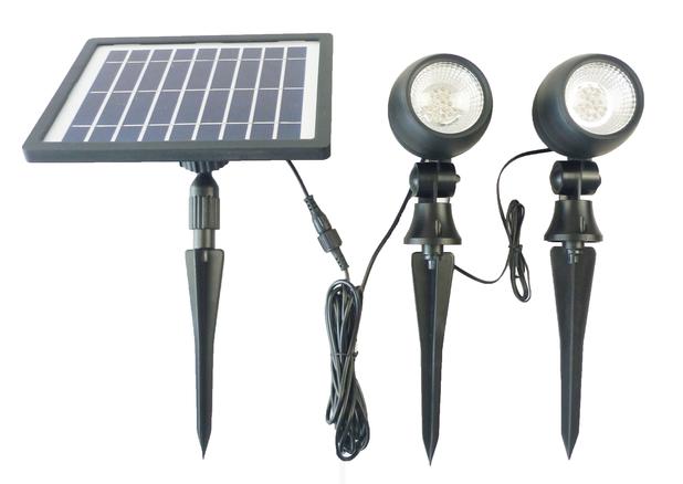 Luminária Solar tipo Espeto Luz Branca - 50 mais Forte - Ecosoli Menor preço em Luminária Solar tipo Espeto Luz Branca - 50 mais Forte - Ecosoli