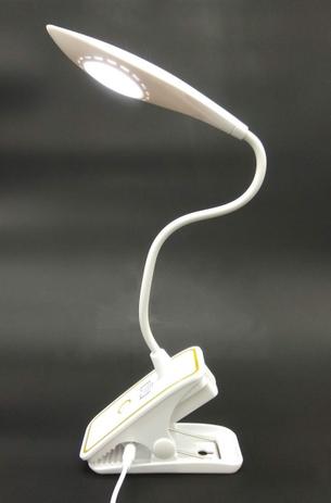 Luminária Touch LED Flexível USB CLIP de Mesa Bivolt Abajur - Imports é ruim? Luminária Touch LED Flexível USB CLIP de Mesa Bivolt Abajur - Imports é boa?