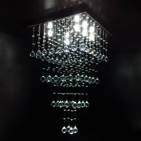 Lustre de Cristal quadrado quatro cubos 40x40cm + Lâmpada LED 220V - Kasa arq Menor preço em Lustre de Cristal quadrado quatro cubos 40x40cm + Lâmpada LED 220V - Kasa arq