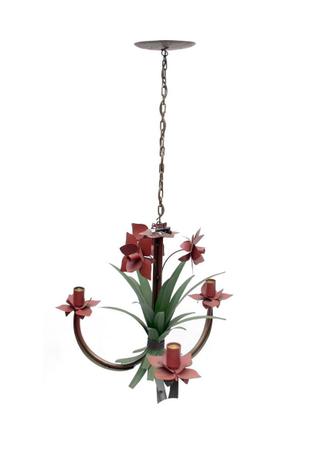 Lustre para Sala Artesanal de Ferro Rustico com Flores 03 Bocas - Libertas Rosas Menor preço em Lustre para Sala Artesanal de Ferro Rustico com Flores 03 Bocas - Libertas Rosas