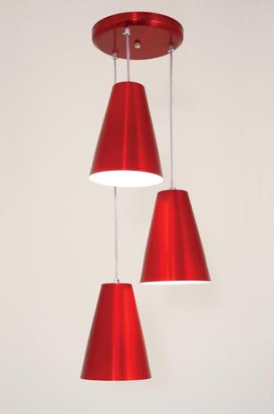 Lustre pendente cadiz 3l verniz vermelho auremar é boa?