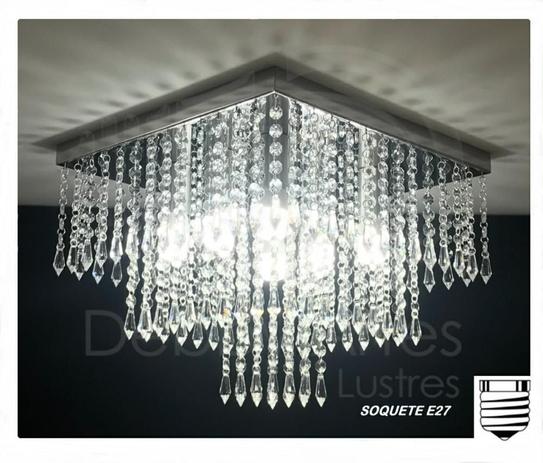 Lustre Plafon de Cristal Acrílico - Base 40x40 - Soquete E27 - Debby Artes - Lustres Debby Artes Menor preço em Lustre Plafon de Cristal Acrílico - Base 40x40 - Soquete E27 - Debby Artes - Lustres Debby Artes