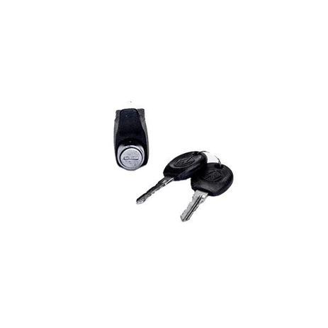 Maçaneta Externa da Tampa do Motor Vw Kombi Clipper 1997 a 2013 com Chave - Universal Menor preço em Maçaneta Externa da Tampa do Motor Vw Kombi Clipper 1997 a 2013 com Chave - Universal