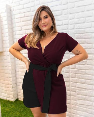 Macaquinho Feminino Macacão Plus Size com Laço na Cintura - Manu Ellas Modas Menor preço em Macaquinho Feminino Macacão Plus Size com Laço na Cintura - Manu Ellas Modas