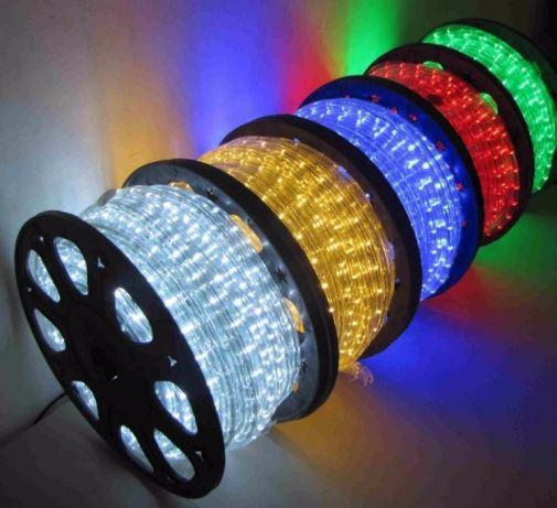 Mangueira luminosa led natal rolo 100mts - Paranaled Menor preço em Mangueira luminosa led natal rolo 100mts - Paranaled
