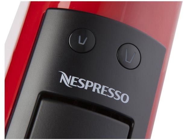 Máquina de Café Nespresso Essenza Mini D30 127V Vermelha