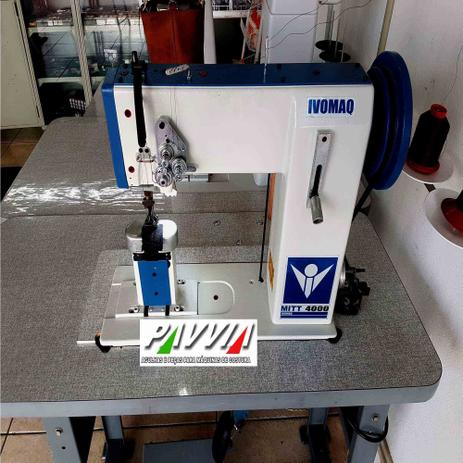Menor preço em Máquina de costura de coluna IVOMAQ CI 2100 - 204 TI 2 Agulhas transporte triplo de calcador