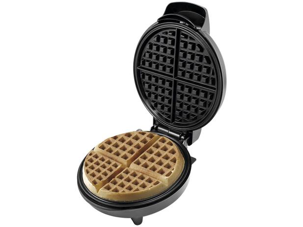 Máquina de Waffle Britânia Golden Waffle 3 - 1200W