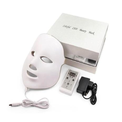 Máscara Led 7 Cores Tratamento Rosto Fototerapia Estética Anti idade Rejuvenescimento Facial Bivolt - Exclusivo Menor preço em Máscara Led 7 Cores Tratamento Rosto Fototerapia Estética Anti idade Rejuvenescimento Facial Bivolt - Exclusivo