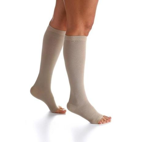 Meia 3/4 Sigvaris Algodão Super Média Compressão 20-30mmHg Menor preço em Meia 3/4 Sigvaris Algodão Super Média Compressão 20-30mmHg