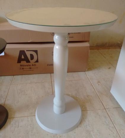 Menor preço em Mesa De Canto Decorativa Para Sala Pé Madeira Torneado 3014 - Ambiente decor
