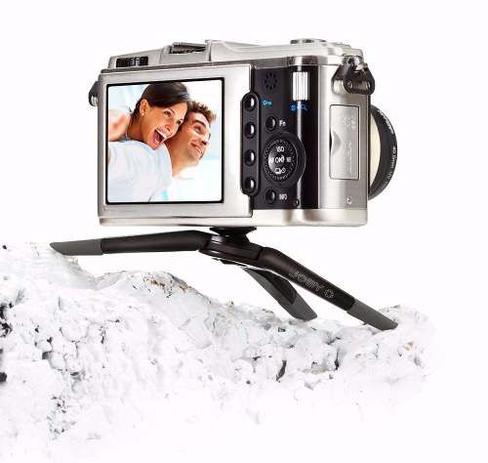 Micro Tripod Tripé Joby Para Câmeras Compactas - GP15-01WW Menor preço em Micro Tripod Tripé Joby Para Câmeras Compactas - GP15-01WW