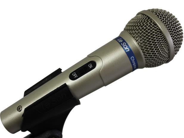 Microfone Le Son Mc-200 Dinamico Cardióide Profissional Champanhe - Leson Menor preço em Microfone Le Son Mc-200 Dinamico Cardióide Profissional Champanhe - Leson