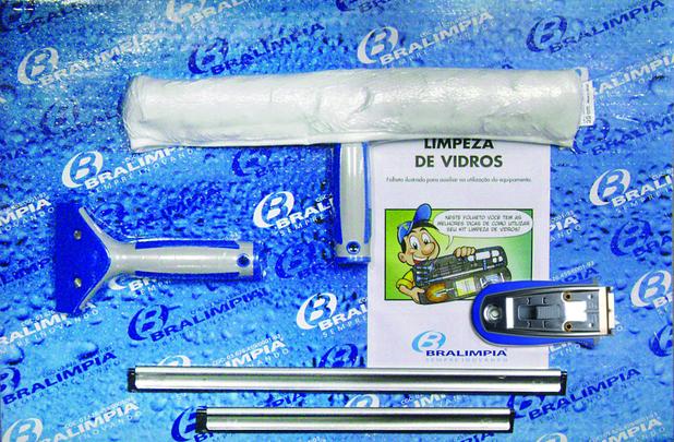 Mini Kit Limpeza de Vidros com 5 peças KT900 Bralimpia Menor preço em Mini Kit Limpeza de Vidros com 5 peças KT900 Bralimpia