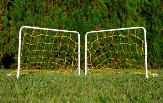 Mini Trave Golzinho Futebol Gol Cano Metal O Par Com Redes - Spitter Menor preço em Mini Trave Golzinho Futebol Gol Cano Metal O Par Com Redes - Spitter