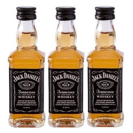 Miniatura Mini Whisky Jack Daniel's 50ml 03 Unidades Menor preço em Miniatura Mini Whisky Jack Daniel's 50ml 03 Unidades