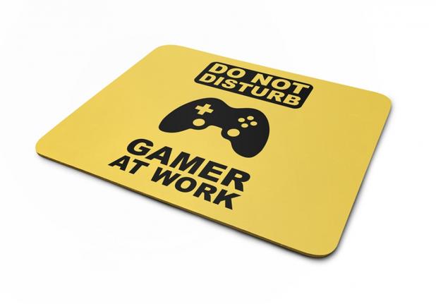 Mousepad Gamer At Work II - Artgeek Menor preço em Mousepad Gamer At Work II - Artgeek