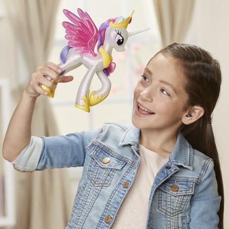My Little Pony Princesa Celestia Brilho Radiante E0190 - Hasbro Menor preço em My Little Pony Princesa Celestia Brilho Radiante E0190 - Hasbro