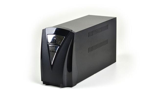 Nobreak TS SHARA UPS Professional 1800VA 2Bat 12V/7Ah E.Bivolt Saída 115/220 Chave C/Eng USB 8T é boa?