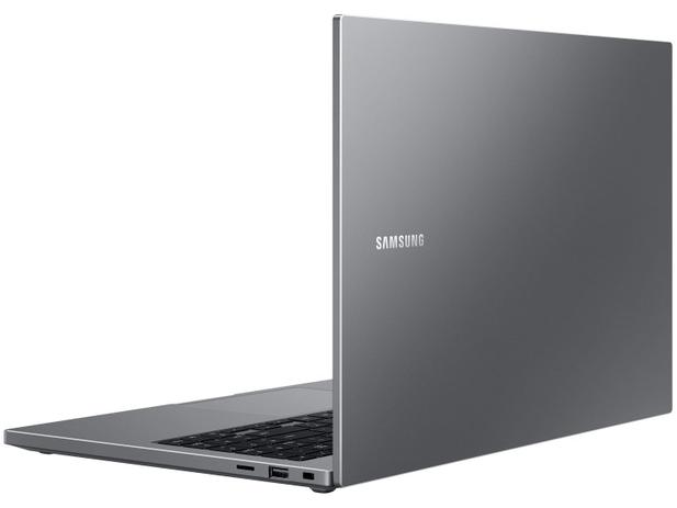 Notebook Samsung Book NP550XDA-KO1BR - Intel Celeron 4GB 500GB 15,6” Full HD LED