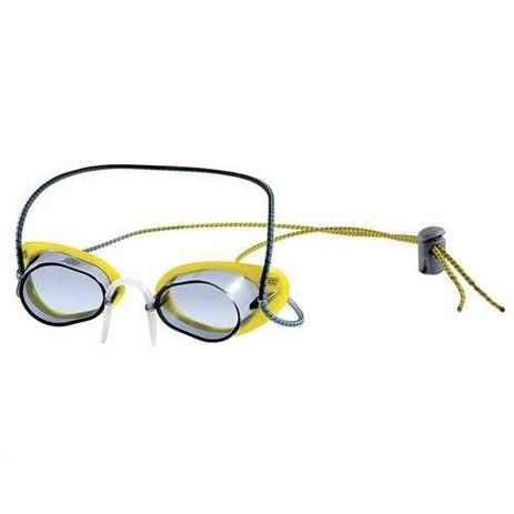 Óculos Speed Amarelo Fumê - Speedo Menor preço em Óculos Speed Amarelo Fumê - Speedo