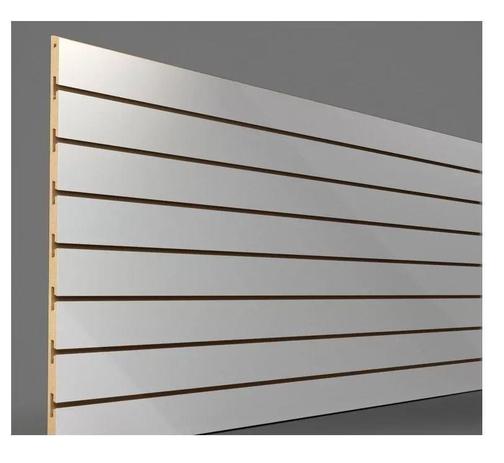 Painel Canaletado Branco 2,74x0,91m 9 Ranhura 8 Painéis - Seara Menor preço em Painel Canaletado Branco 2,74x0,91m 9 Ranhura 8 Painéis - Seara