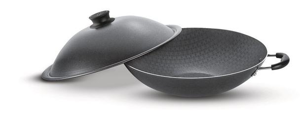 Panela Wok 36cm Alumínio Preto Paris Tramontina 20545636 Menor preço em Panela Wok 36cm Alumínio Preto Paris Tramontina 20545636