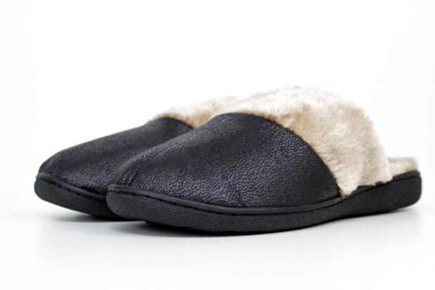 Pantufa Adulto Europa Chinelo Preto com Pelo-784 Menor preço em Pantufa Adulto Europa Chinelo Preto com Pelo-784