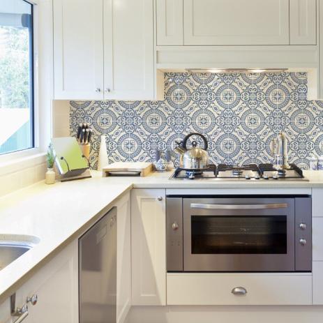 Papel de Parede Adesivo Azulejo Português 3,0 mt A x 48 cm L - Stickdecor é ruim? Papel de Parede Adesivo Azulejo Português 3,0 mt A x 48 cm L - Stickdecor é boa?