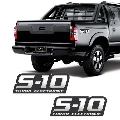 Par De Adesivos S10 Turbo Electronic Emblema 2009 2010 2011 - Sportinox Menor preço em Par De Adesivos S10 Turbo Electronic Emblema 2009 2010 2011 - Sportinox