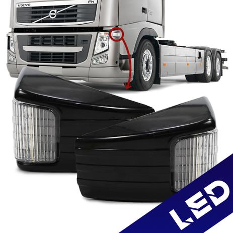 Par Lanterna Volvo FH 12 13 14 15 16 17 18 LED Com Conector Original Delimitadora Direcional Cristal - Pradolux Menor preço em Par Lanterna Volvo FH 12 13 14 15 16 17 18 LED Com Conector Original Delimitadora Direcional Cristal - Pradolux
