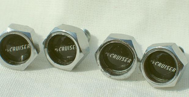 Parafusos De Placa Pt Cruiser Chrysler Limited Classic 2.0 - Açoflex é boa?