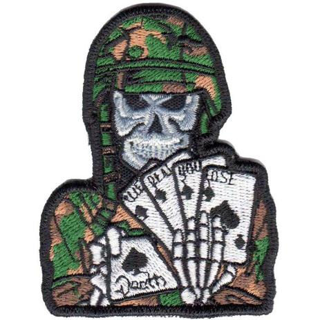 Patch Bordado Caveira Militar Cartas Jogo da Morte EX10139-31 - Universo talysma bordados Menor preço em Patch Bordado Caveira Militar Cartas Jogo da Morte EX10139-31 - Universo talysma bordados