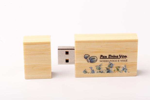 Pen Drive 8GB Retangular Largo de Madeira Bambú - Pen drive you Menor preço em Pen Drive 8GB Retangular Largo de Madeira Bambú - Pen drive you