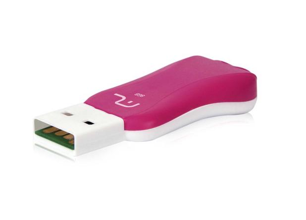 Pendrive Multilaser Titan Rosa 8gb é boa?