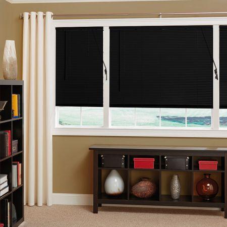 Persiana Horizontal PVC Premier - 1,40x1,60m - Preta - Evolux Menor preço em Persiana Horizontal PVC Premier - 1,40x1,60m - Preta - Evolux