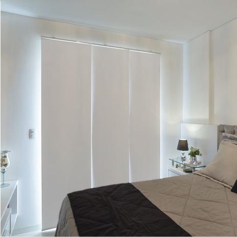 Persiana Painel (2,00Lar. x 2,50Alt.) Blackout Branco - Vogaflex Menor preço em Persiana Painel (2,00Lar. x 2,50Alt.) Blackout Branco - Vogaflex