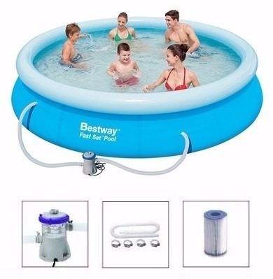 Menor preço em Piscina Bestway 5377 Litros com Bomba Filtrante 1249 LH 110v