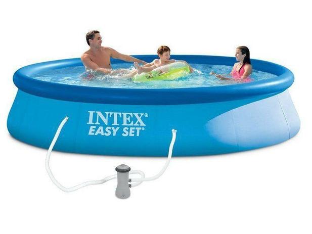 Piscina inflável 9.792 Litros + Bomba Filtrante - Intex é ruim? Piscina inflável 9.792 Litros + Bomba Filtrante - Intex é boa?