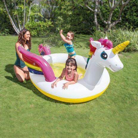 Piscina Inflável Spray Unicórnio Místico Infantil 151 Litros Intex Menor preço em Piscina Inflável Spray Unicórnio Místico Infantil 151 Litros Intex