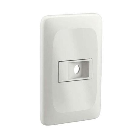 Placa 4x2 para saída de fio 1 posto branco horizontal Zuli Lorenzetti - Pial Menor preço em Placa 4x2 para saída de fio 1 posto branco horizontal Zuli Lorenzetti - Pial