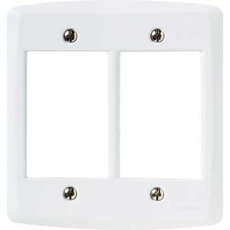 Placa 4x4 6p lux2 57105/031 tramontina Menor preço em Placa 4x4 6p lux2 57105/031 tramontina