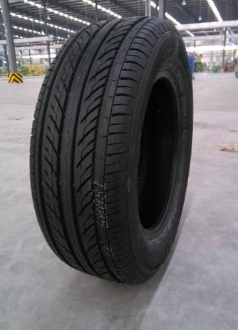 Pneu comforser 225/60r15 96v cf600 Menor preço em Pneu comforser 225/60r15 96v cf600