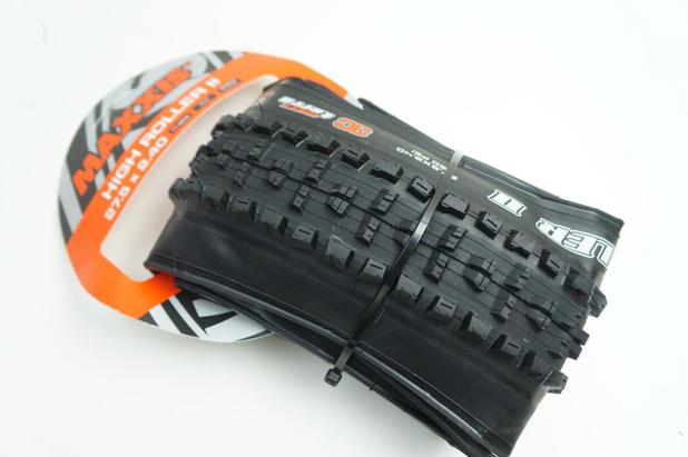 Pneu Mtb Maxxis High Roller II 27.5 2.40 EXO Tubeless Ready Kevlar Menor preço em Pneu Mtb Maxxis High Roller II 27.5 2.40 EXO Tubeless Ready Kevlar
