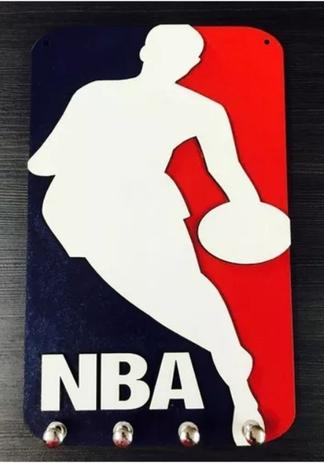 Porta Chaves Basquete Nba Em Mdf Tamanho 14,1 X 22,5 Cm - Mundo do militar é ruim? Porta Chaves Basquete Nba Em Mdf Tamanho 14,1 X 22,5 Cm - Mundo do militar é boa?